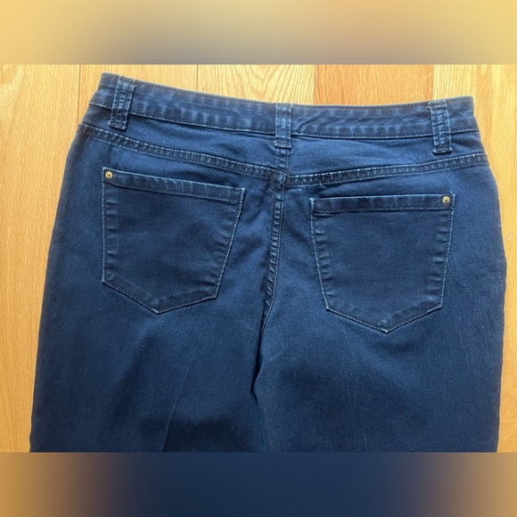 Mossimo Dark Wash Flare Jeans Size 8 Fit 4 Premium Denim Cotton Blend - Picture 8 of 8